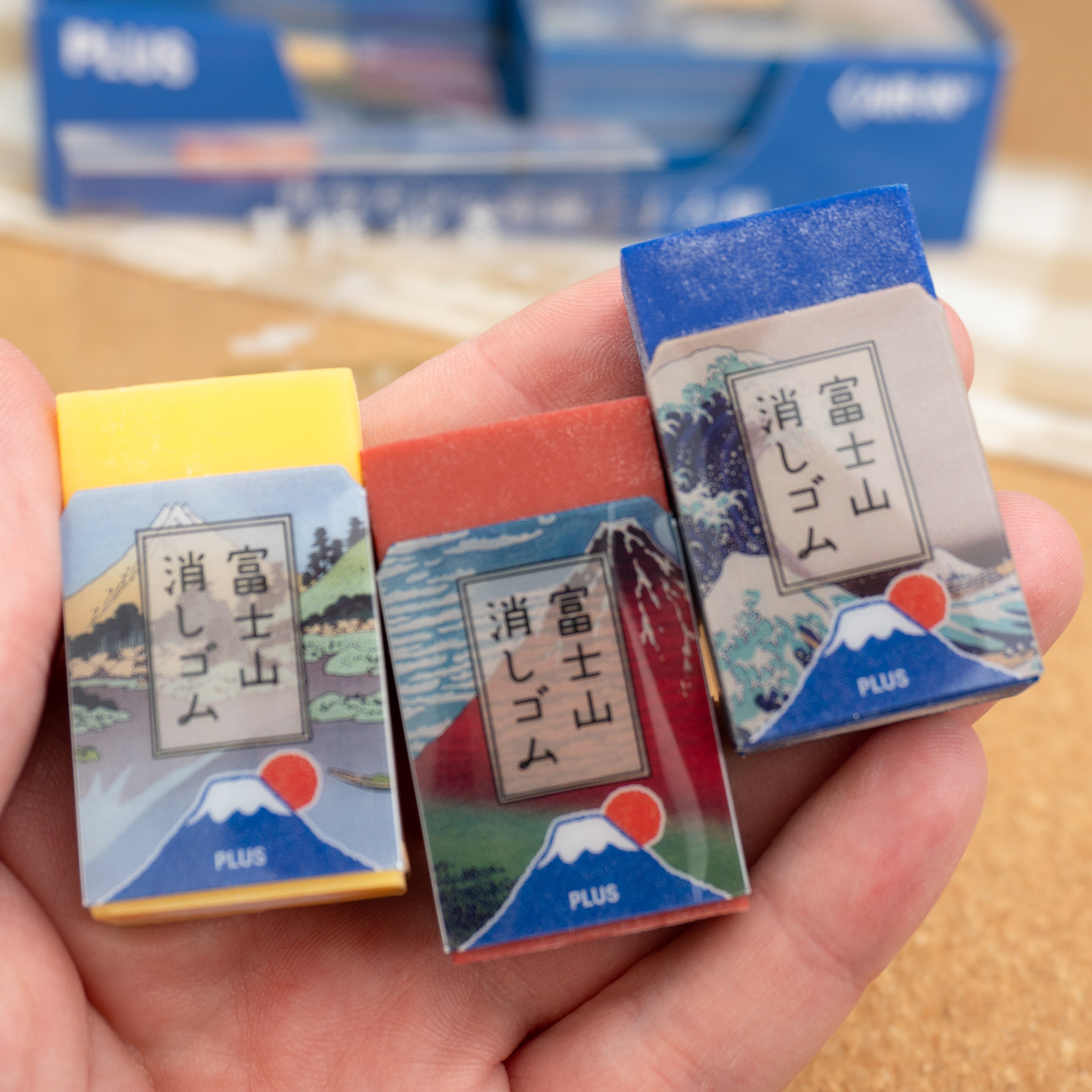 PLUS Mount Fuji Eraser - Katsushika Hokusai's 3 Eraser Set