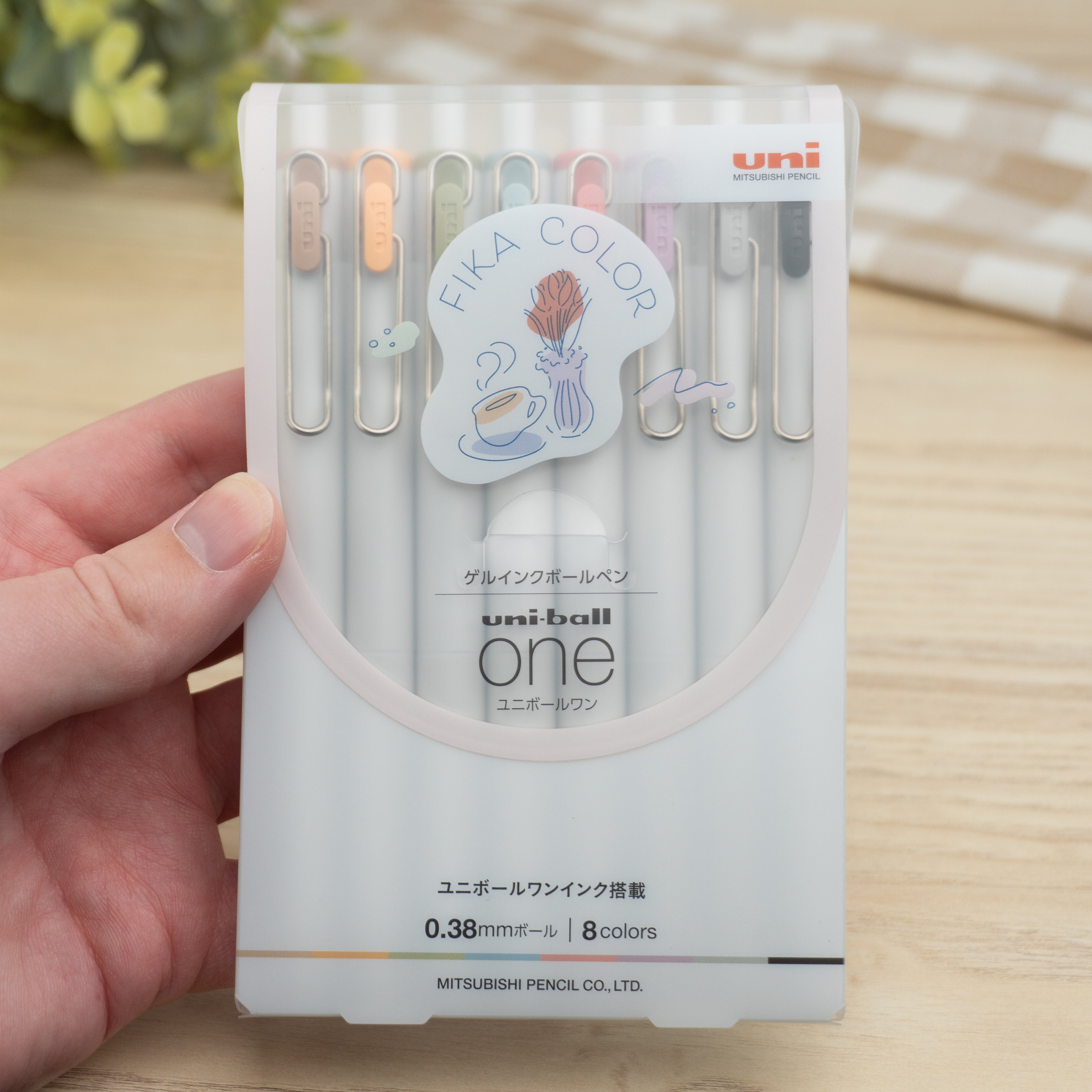 Uniball One Fika Gel Pens Packaging 