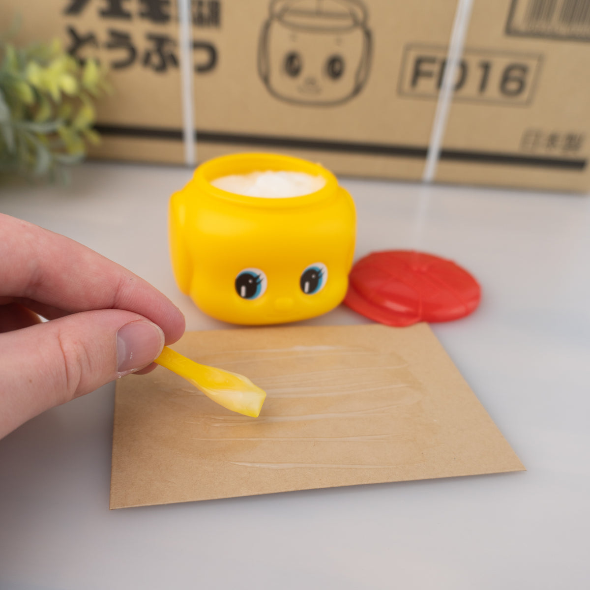 Fueki Cornstarch Glue (160g) – Saiko Stationery